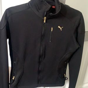 Puma size L v neck sweater